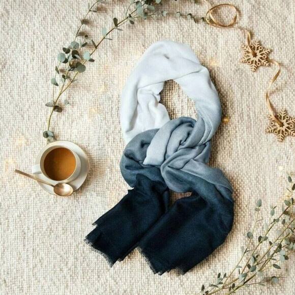 NIP! Carly Cushnie Luxury Grey Horizon Ombre Oversized Scarf - Picture 4 of 12